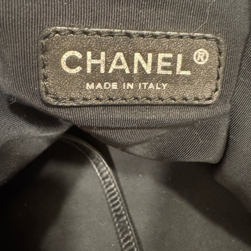 CHANEL Rue Cambon Bowler Handbag - Picture 13 of 15